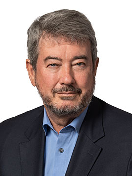 Portrait of Alan Gullan